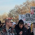 Studenti, srednjoškolci i profesori blokirali dve najfrekventnije raskrsnice u Zemunu