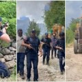Albansko selo kao ratna zona: Stigla teško naoružana policija, revoltirani meštani bacali Molotovljeve koktele (VIDEO)