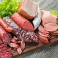 Kardiolozi upozoravaju starije od 60 godina da ne jedu uobičajenu vrstu mesa