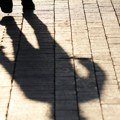 Užasna scena na Zvezdari: Manijak na stajalištu kod škole, "stajao je tu barem 10 minuta, bez blama"