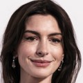 En Hatavej se posvađala sa paparacima Opsedali su snimanje filma "Đavo nosi Pradu" - evo kako im je odbrusila