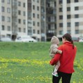 Produžen program podrške majkama za prvu nekretninu: Do 20.000 evra za stan ili kuću