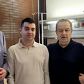 "Nema više lenčarenja" Ivica Dačić izlazi iz bolnice, Vučić objavio sliku: "Od sledeće nedelje moraće da mi se pridruži u…