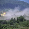 (FOTO/VIDEO) Vojska Srbije predstavila novo naoružanje u Batajnici i na Pasuljanskim livadama