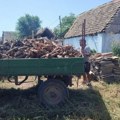 Sveštenik od puste udžerice napravio dom: Šestočlana porodica Melanije Berati nije imala ništa osim sreće da se nastani u…