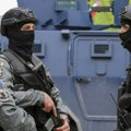 Otkriven tajni arsenal na jugu Srbije: Našli im brdo pušaka i skoro 900 metaka!