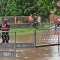Voda odnela deo puta, opasnost vreba! Ova reka se prvi put izlila u Srbiji, ugrožena dva naselja!