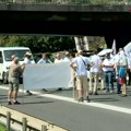 Završena blokada ekoloških aktivista na mostu Gazela u Beogradu