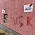 Srbinu iz kosovske kamenice na zidu kuće napisali "UČK" Prešarani su plakati Srpske liste