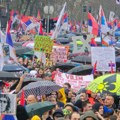 Slovenački mediji: Uprkos kiši nepregledne mase ljudi na protestu u Beogradu