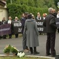 Porodice gardista ispred vojnog objekta "Karaš": "Mnogi su nam obećavali pomoć, ali mi samo želimo istinu"
