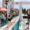 Atletičari iz Mađarske Adam Lomb i Szabo Tunde trijumfovali na 13. Kragujevačkom polumaratonu