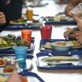 Jedna evropska država uvodi stroga pravila za školske menije zbog gojaznosti dece