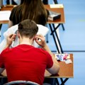 Зрењанин улаже у будућност: За ђачке и студентске стипендије издвојено преко 28 милиона динара