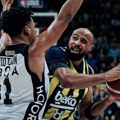 Fener dominantnom partijom izjednačio u finalu turskog prvenstva