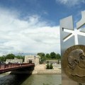 SSP: SNS za Nišavski okrug dobio kvotu od čak 10.000 ljudi za miting u Beogradu