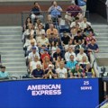 Evo ko se nalazi u Novakovom boksu u polufinalu US Opena: Milijarder, porodica i stručni štab pružaju podršku