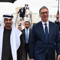 "Prijateljstvo koje se dugo, strpljivo i iskreno gradi": Vučić dočekao predsednika UAE Mohameda Bin Zajeda (foto)