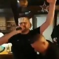 ''Bravo jugosloveni!'' Srbi, Hrvati i Bošnjaci zapevali zajedno čuveni hit, rasplakali i oduševili region! (video)