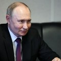 „Ovo je novo oružje Kremlja čije bi posledice mogle biti dalekosežne“: Ruski novinari Irina Borogan i Andrej Soldatov…