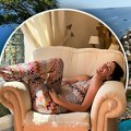Jelisaveta Orašanin u vili u kojoj noć košta: 8.000 evra Glumica se baškari na odmoru, oko nje svuda glamur, a tek da vidite…