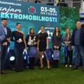 Izabrane najlepše hostese na svečanom zatvaranju prvog Sajma elektromobilnosti