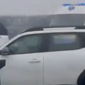 U lančanom sudaru na autoputu Miloš Veliki učestvovalo devet vozila i kamion: Četiri osobe hospitalizovane