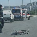 Teška nesreća na Novom Beogradu, ima mrtvih: Sudarili se kamion i biciklista