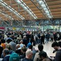Uzbuna na aerodromu u Nemačkoj! Svi letovi obustavljeni, u toku detaljna pretraga terminala