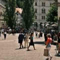 Vlada Slovenije planira ukidanje besplatnih kurseva slovenačkog jezika za strance