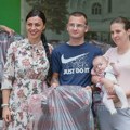 Grad Zrenjanin podelio novih 60 auto-sedišta za bebe rođene ove godine u zrenjaninskom porodilištu Zrenjanin - Podela 60…