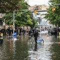 Totalni kolaps u Njujorku: Proglašeno vanredno stanje zbog jake oluje, poplavljene ulice i aerodrom, prizori su dramatični…