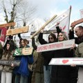 Pozorišta širom Srbije na protestu: “Daske su zaćutale” u znak solidarnosti sa studentima (VIDEO)