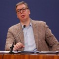 Vučić pomilovao aktiviste SNS-a okrivljene za napad na studente