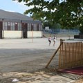 "Kapija mogla da padne samo ako je izmeštena iz ležišta": Oglasila se direktorka OŠ "Ujedinjene nacije" na Ceraku: Poznato…