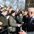 VIDEO Kralj Čarls izviždan zbog princa Endrua i Epstajna, demonstrant vikao na njega: „Koliko dugo već znaš?“