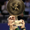 Nesalomiv: Đoković osvojio Atinu! (video)
