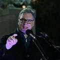 "Поносан сам на вас": Вучић са присталицама у ћациленду: "Имаћемо много политичких проблема, али све ћемо да решавамо"