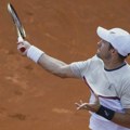 Ni 6:2, 4:0 nije bilo dovoljno za Lajovića da pobedi