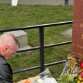 Legendarni Srbin došao na grob Brus Lija, kleknuo pred njega: “Zauvek ćeš biti moj idol”