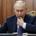 Putin detaljno upućen u situaciju na Krimu