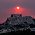 Omiljene plaže srpskih turista u Grčkoj kao scene iz filmova apokalipse: Krvavo sunce, oblaci dima i more koje više nije…