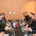 Vučić se sastao sa Zelenskim Ponovio principijelni stav Srbije o poštovanju normi međunarodnog prava i Povelje UN