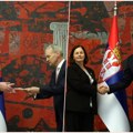 Predsednik u palati Srbija: Vučić primio akreditivna pisma novoimenovanih ambasadora Kanade i Holandije (foto)