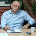 Dragan Dobrašinović objavio novu zbirku pesama „Viski sa Heraklitom“