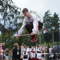 Dan tradicije obeležen na Kalemegdanu: Defile u narodnim nošnjama i muzičko-scenski program (FOTO)