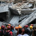 Poginulo 36 učenika, pod ruševinama još 27 tinejdžera