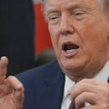 Tramp rekao da razmatra povlačenje SAD iz NATO-a