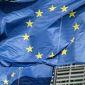 Vajgl: EU sve više liči na „ludačku košulju“