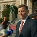 Zelenović o glasanju za smenu Gašića: Valjda treba da dobijete mač da biste se predomislili